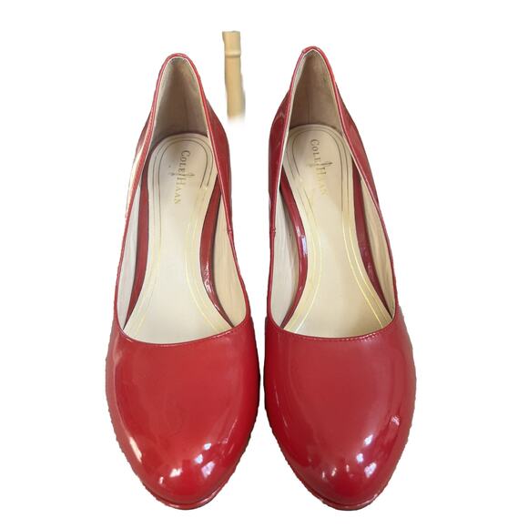 COLE HAAN Chelsea Air Pump Women's 7.5 B Red Patent Slip On Platform Heel Shoe - Picture 3 of 13
